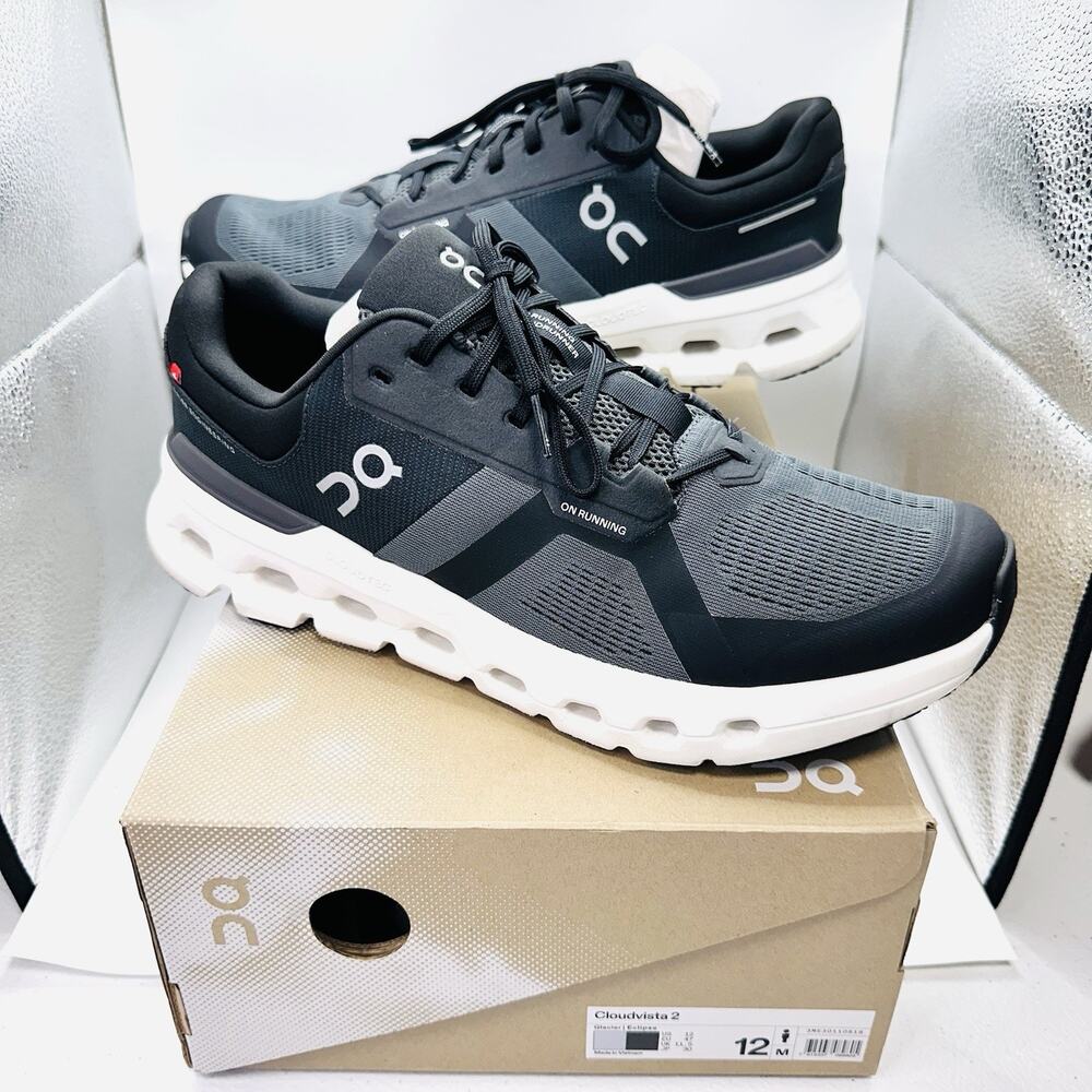 Size 12 - On Running Cloudrunner 2 Eclipse Black … - image 1